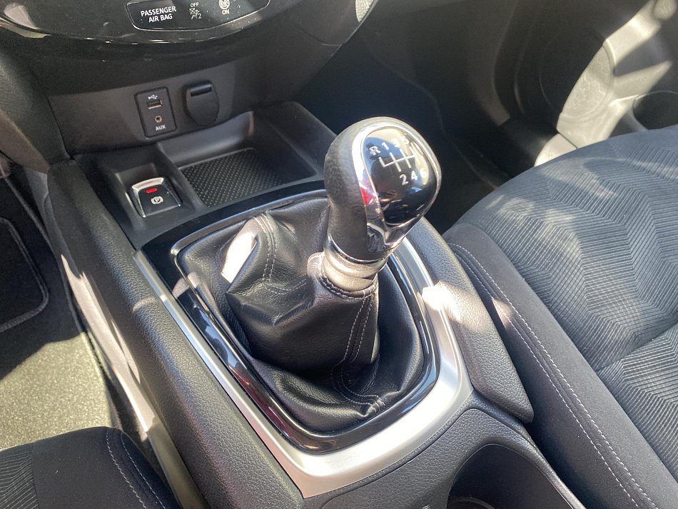 Nissan X-Trail 1.6 DiG-T Visia