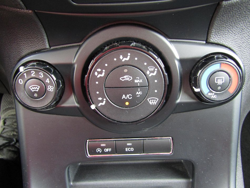 Ford Fiesta 1.0EB ST-Line