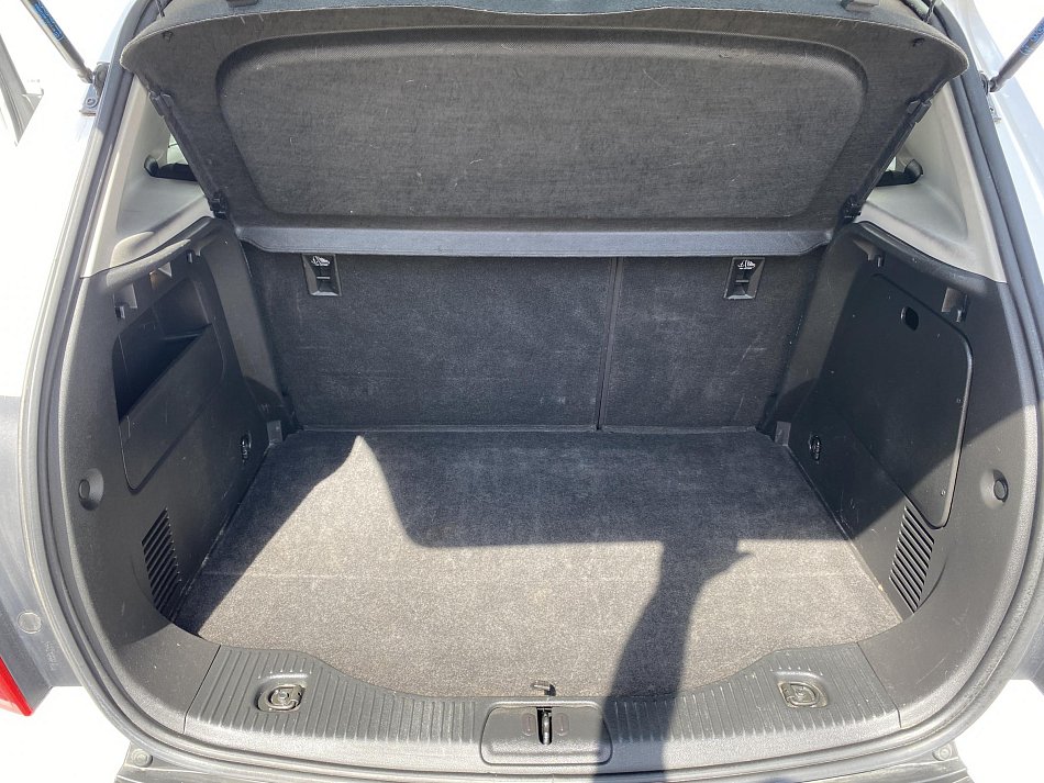 Chevrolet Trax 1.6i 
