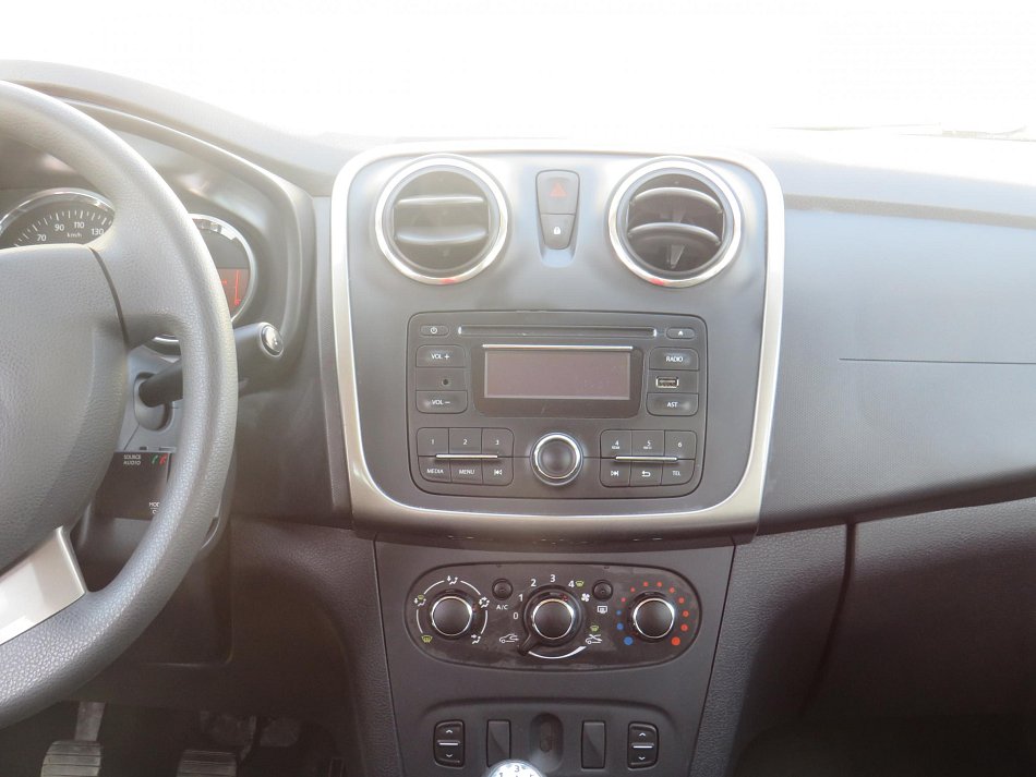 Dacia Logan 1.2i 