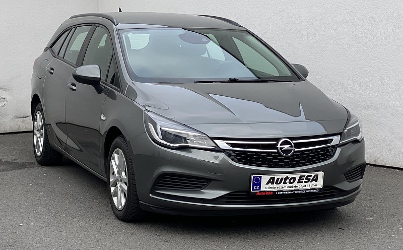Opel Astra 1.6 CDTI 