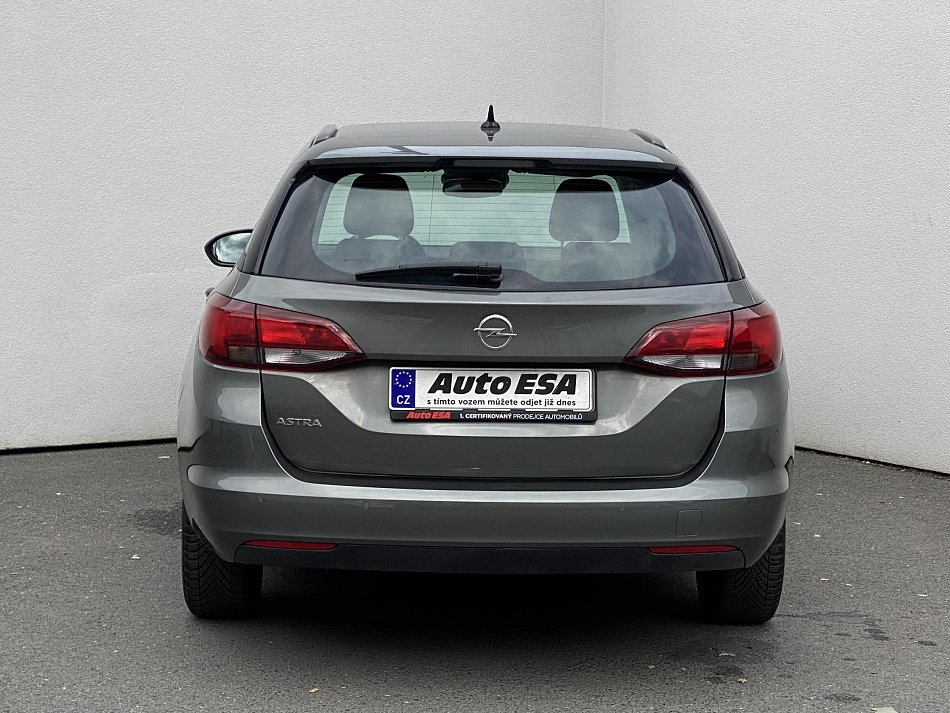 Opel Astra 1.6 CDTI 