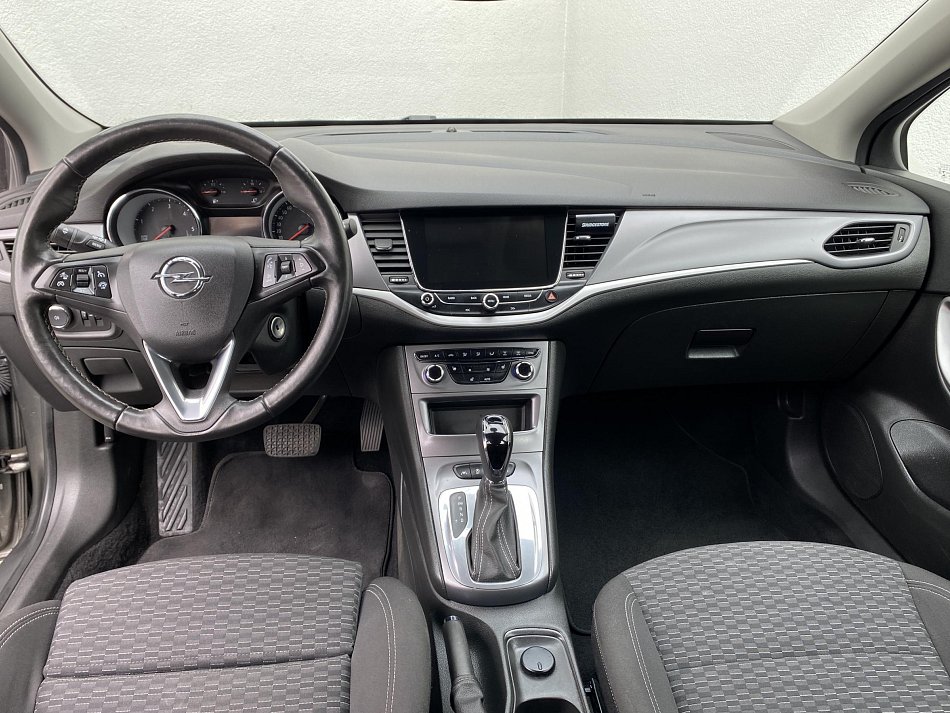 Opel Astra 1.6 CDTI 