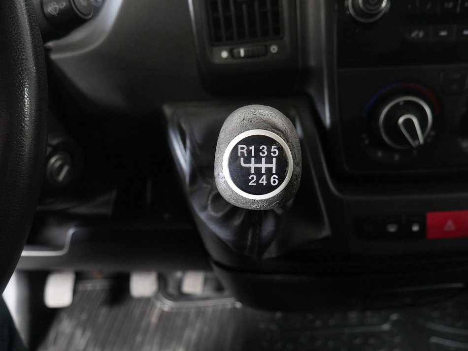 Peugeot Boxer 2.2HDi  L3H2