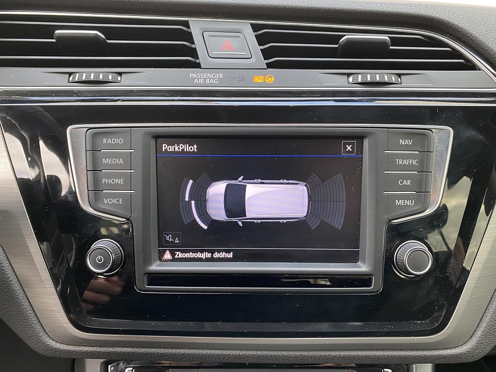 Volkswagen Touran 1.6 TDi 