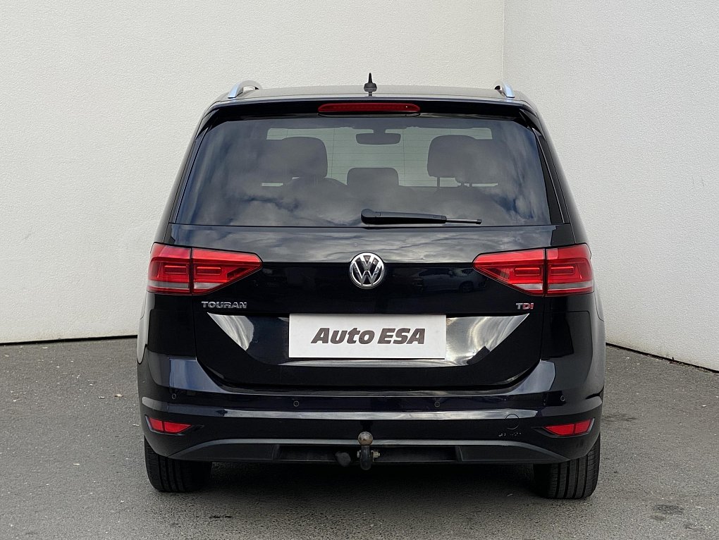 Volkswagen Touran 1.6 TDi 