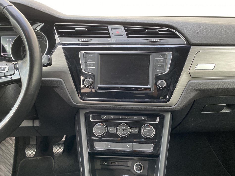 Volkswagen Touran 1.6 TDi 