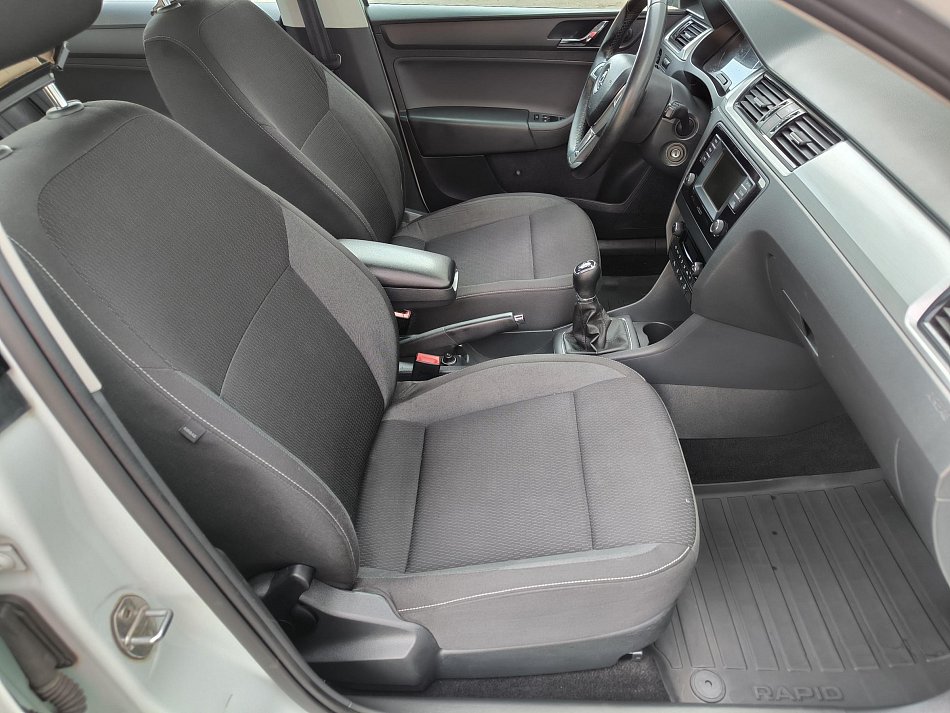 Škoda Rapid 1.6 TDi Ambition