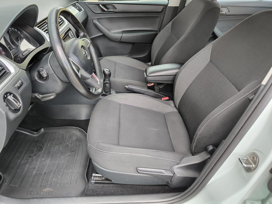 Škoda Rapid 1.6 TDi Ambition