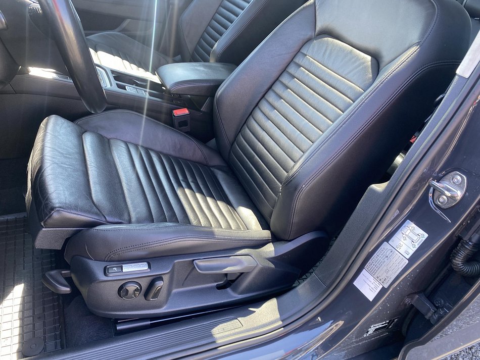 Volkswagen Passat 2.0 TDI 