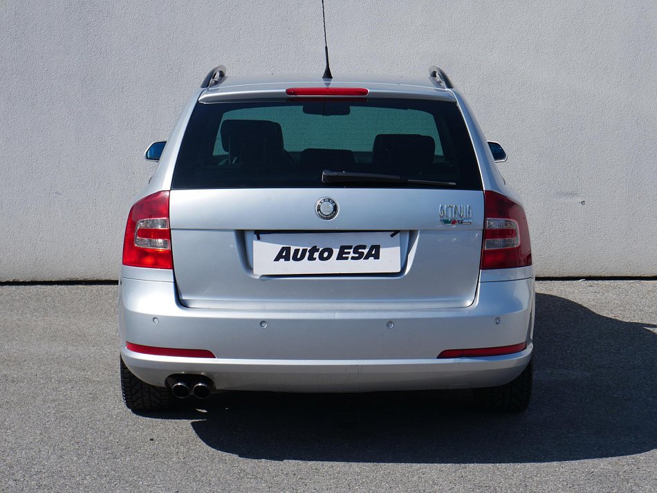 Škoda Octavia II 2.0 TDi RS