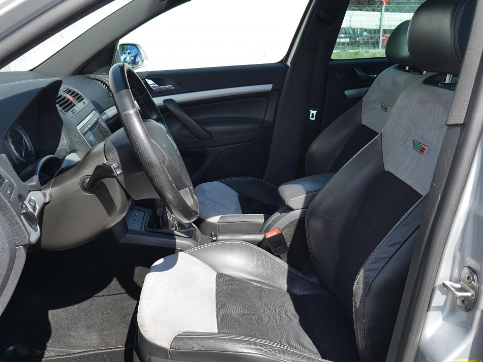 Škoda Octavia II 2.0 TDi RS
