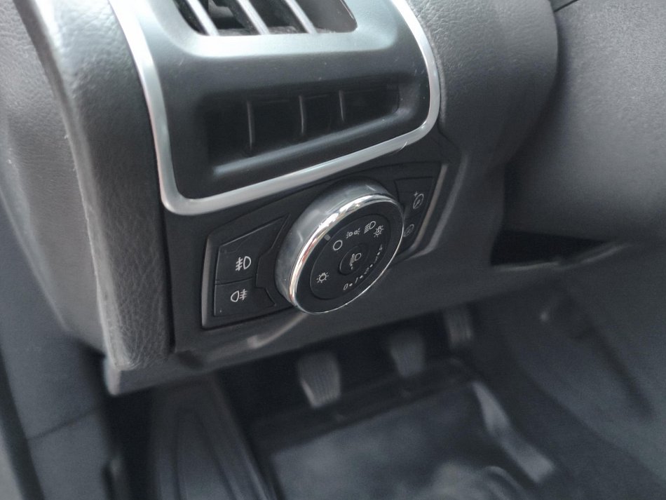 Ford Focus 1.6T 