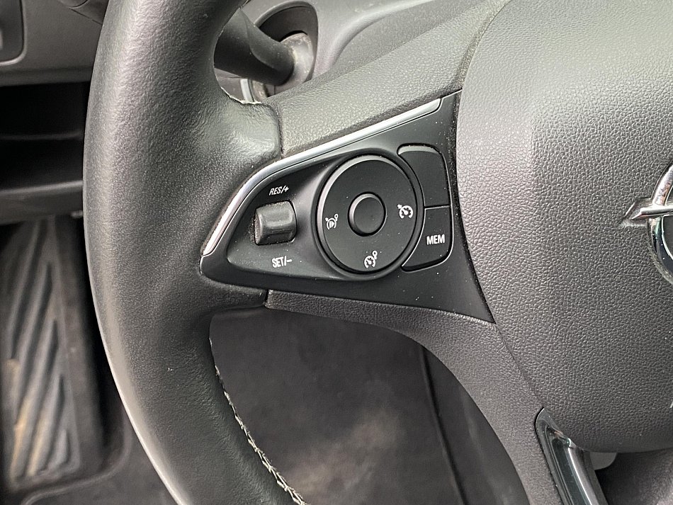 Opel Crossland X 1.2 T Innovation