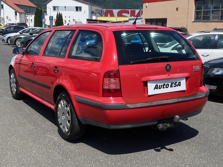 Škoda Octavia 1.6i 