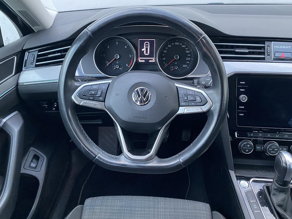 Volkswagen Passat 2.0 TDi Business