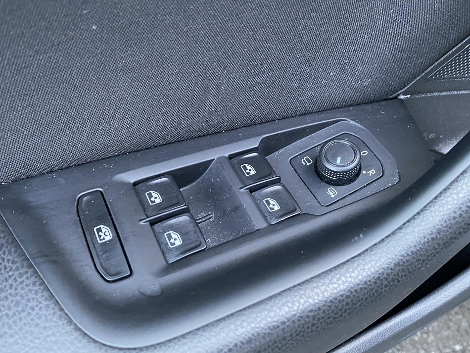 Volkswagen Passat 2.0 TDi Business