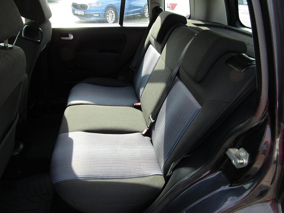 Ford Fusion 1.4i 