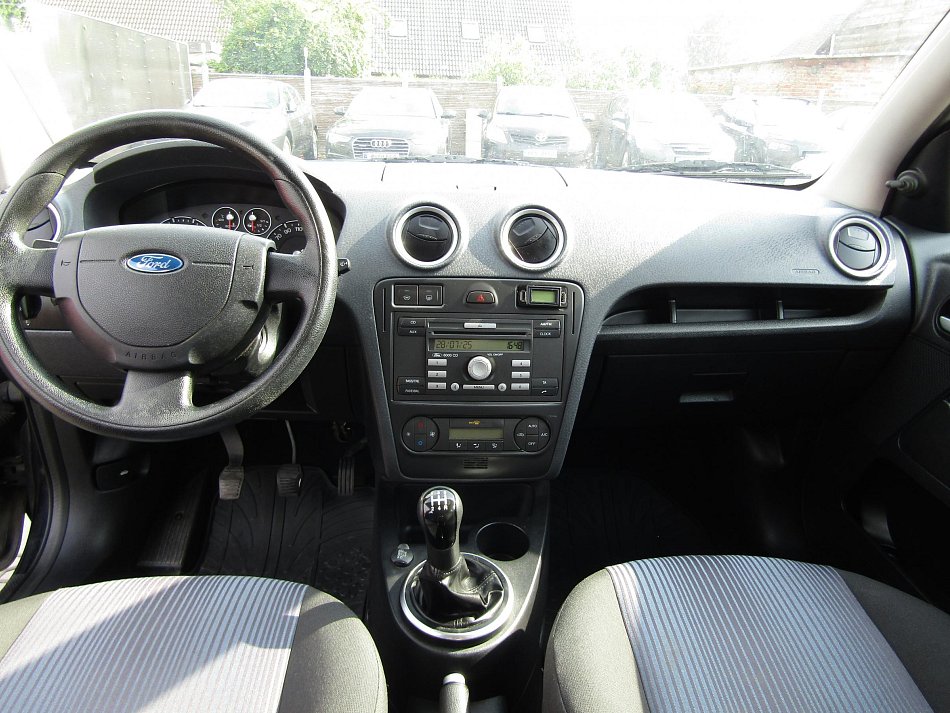 Ford Fusion 1.4i 