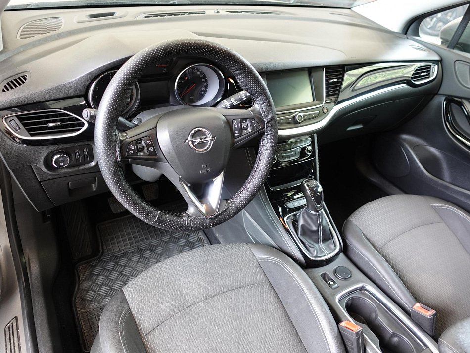 Opel Astra 1.4T 