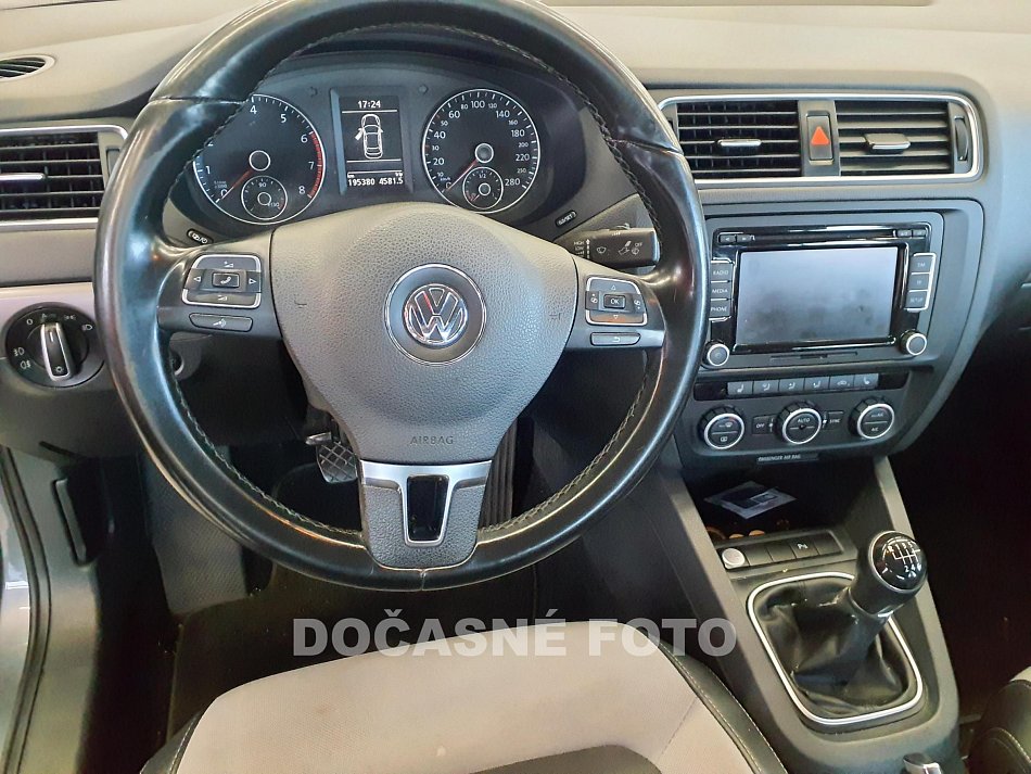 Volkswagen Jetta 1.4 TSI 