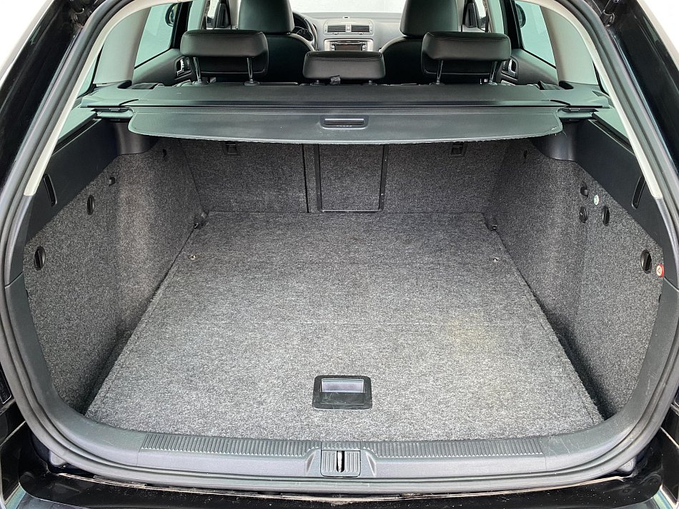 Škoda Octavia II 2.0 TDI Elegance