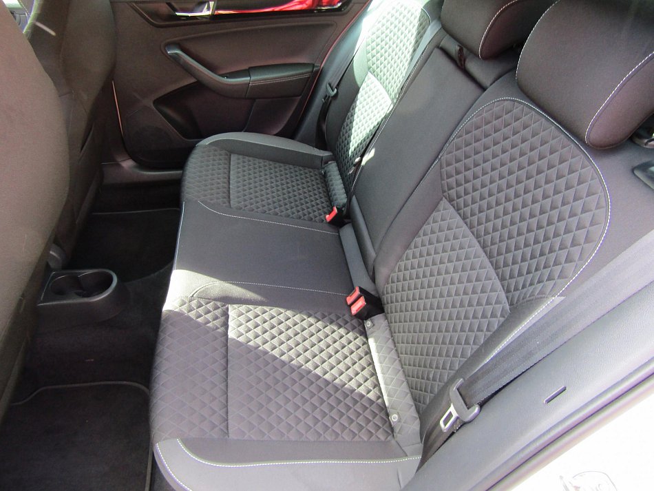 Škoda Rapid 1.0 TSI Style