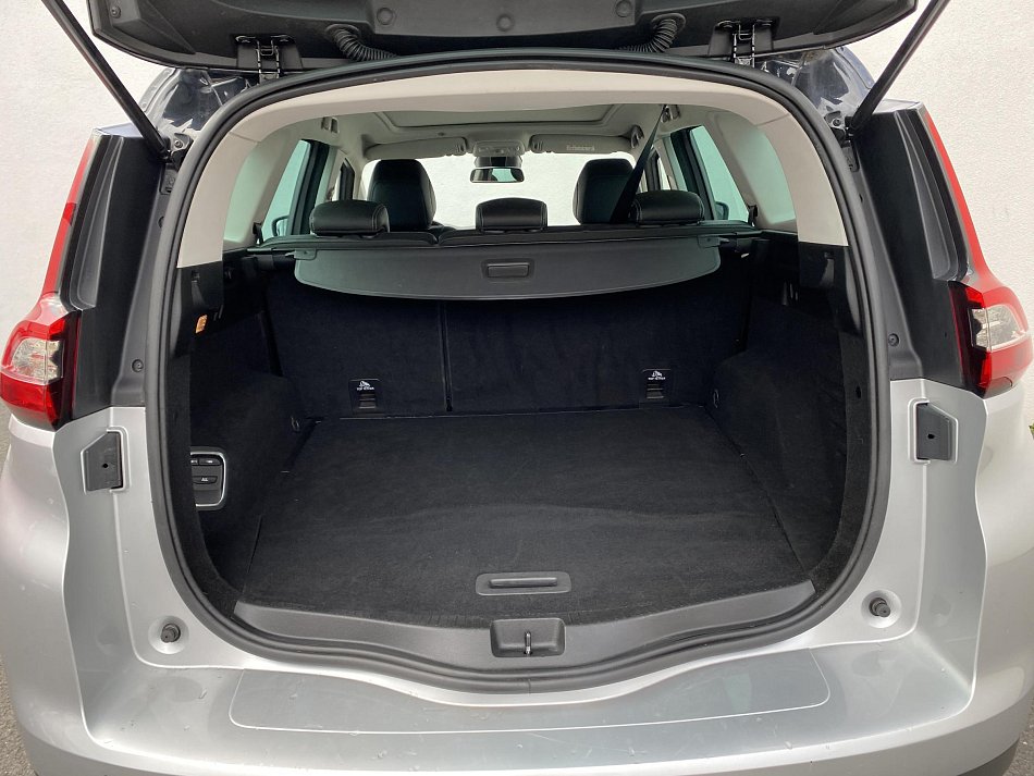 Renault Grand Scénic 1.6 dCi Initiale