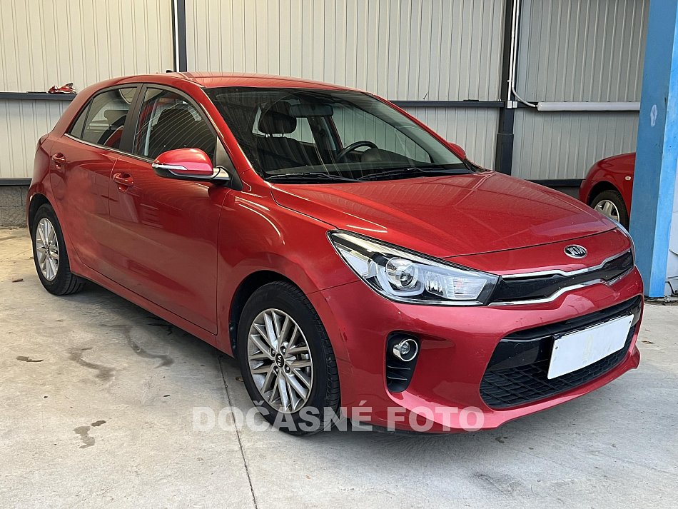Kia Rio 1.4i 