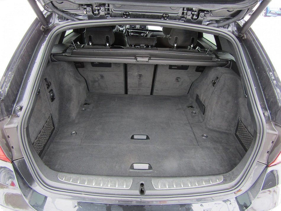 BMW Řada 3 2.0d M Paket 318d