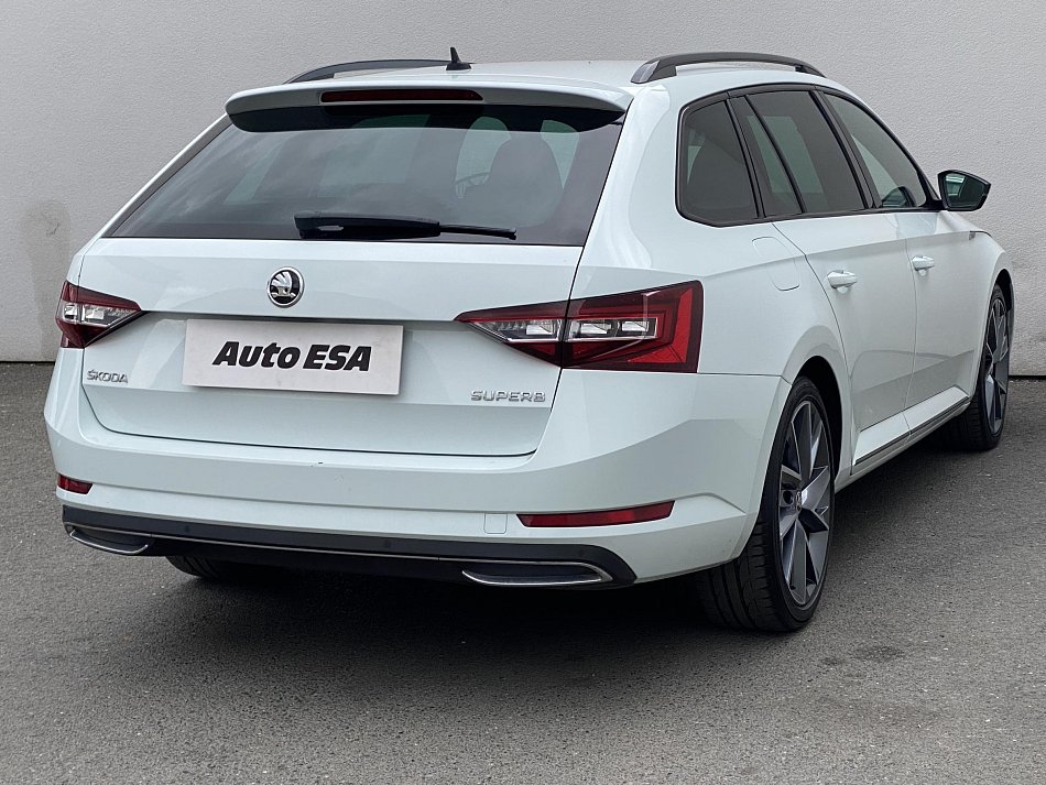 Škoda Superb III 2.0 TDi SportLine
