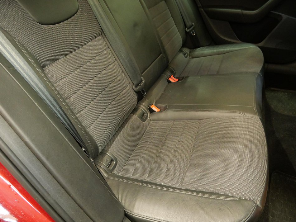 Škoda Octavia III 2.0 TDi Elegance