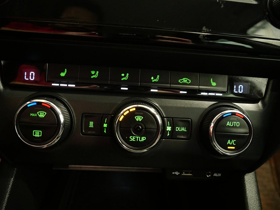 Škoda Octavia III 2.0 TDi Elegance