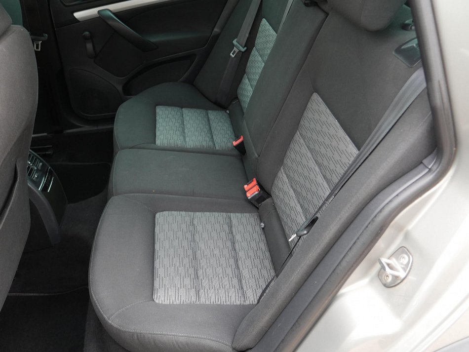 Škoda Octavia II 1.4 TSi 