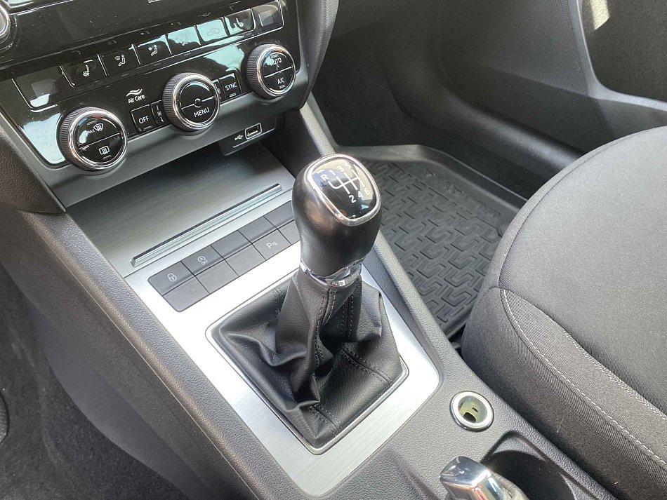 Škoda Octavia III 1.0TSi Ambition