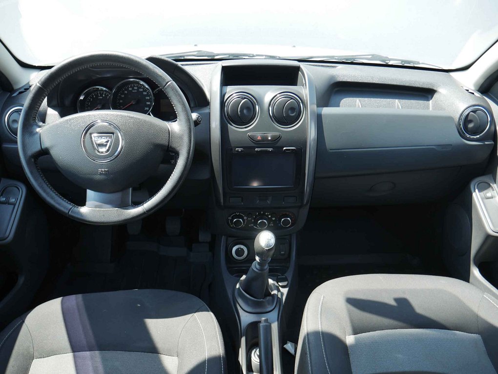 Dacia Duster 1.6i  4x4