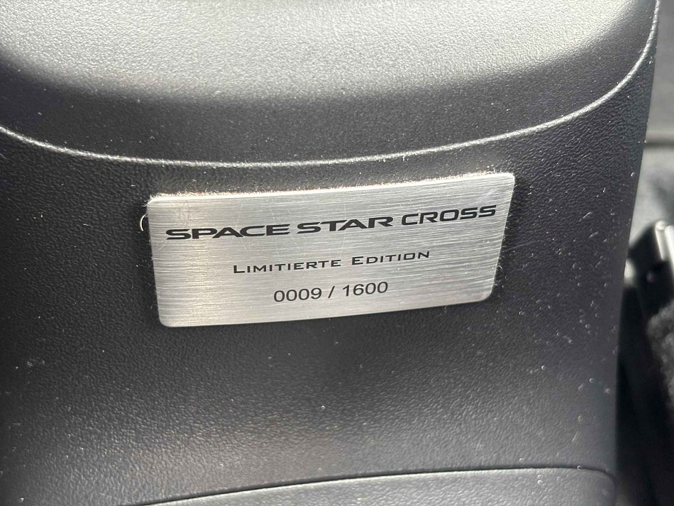 Mitsubishi Space Star 1.2i Edition Cross