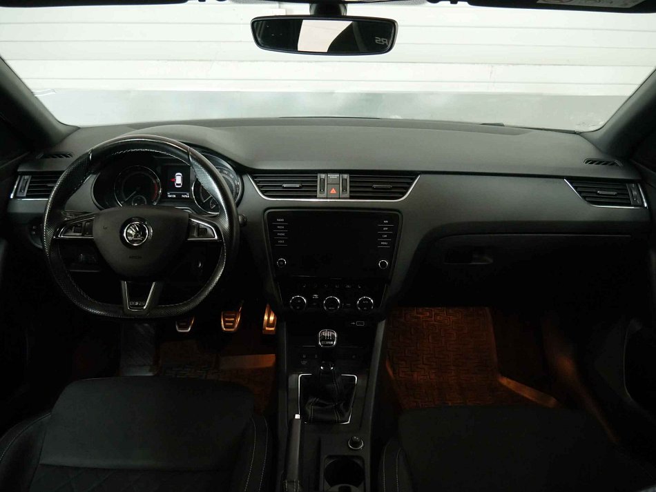 Škoda Octavia III 2.0 TSi RS245