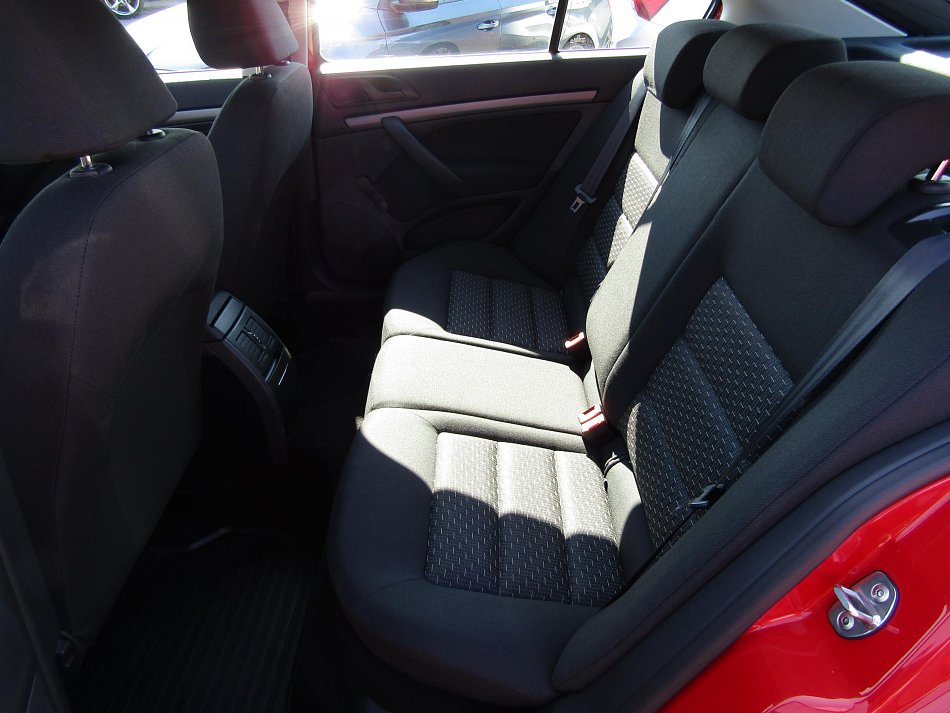 Škoda Octavia II 2.0 TDi Active