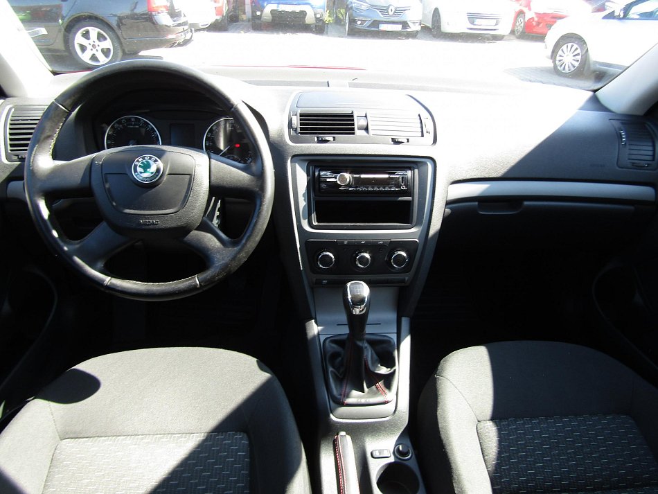 Škoda Octavia II 2.0 TDi Active