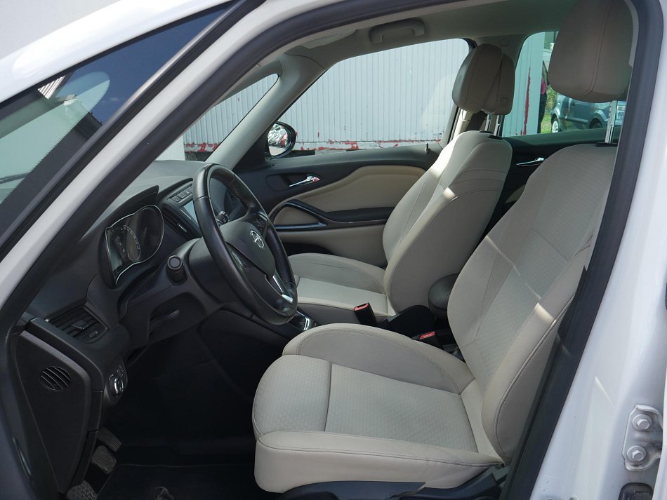 Opel Zafira 1.4T 