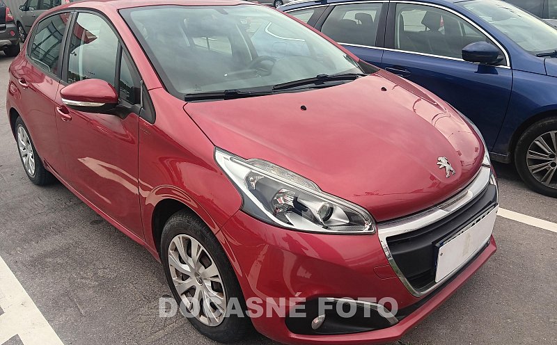 Peugeot 208 1.2 PT 