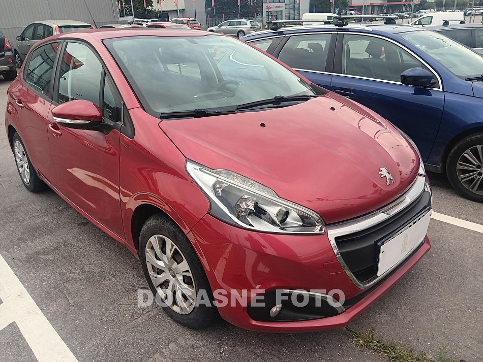 Peugeot 208 1.2 PT 