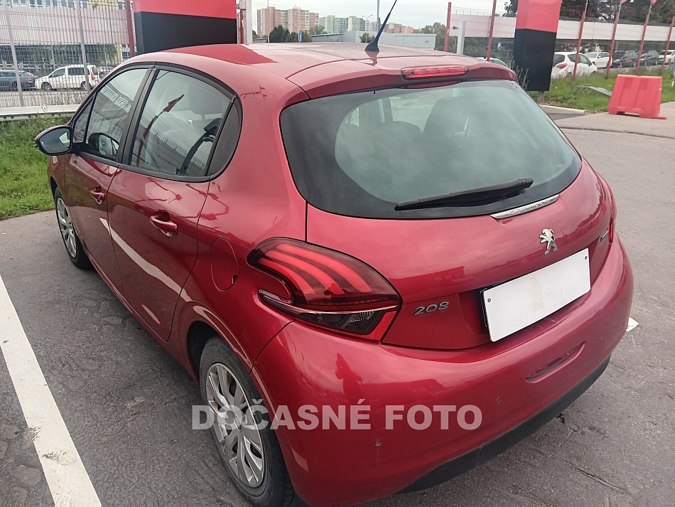 Peugeot 208 1.2 PT 