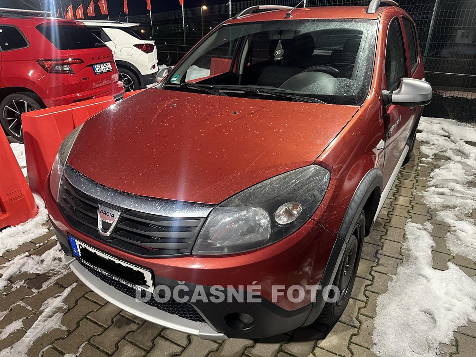 Dacia Sandero 1.6i 