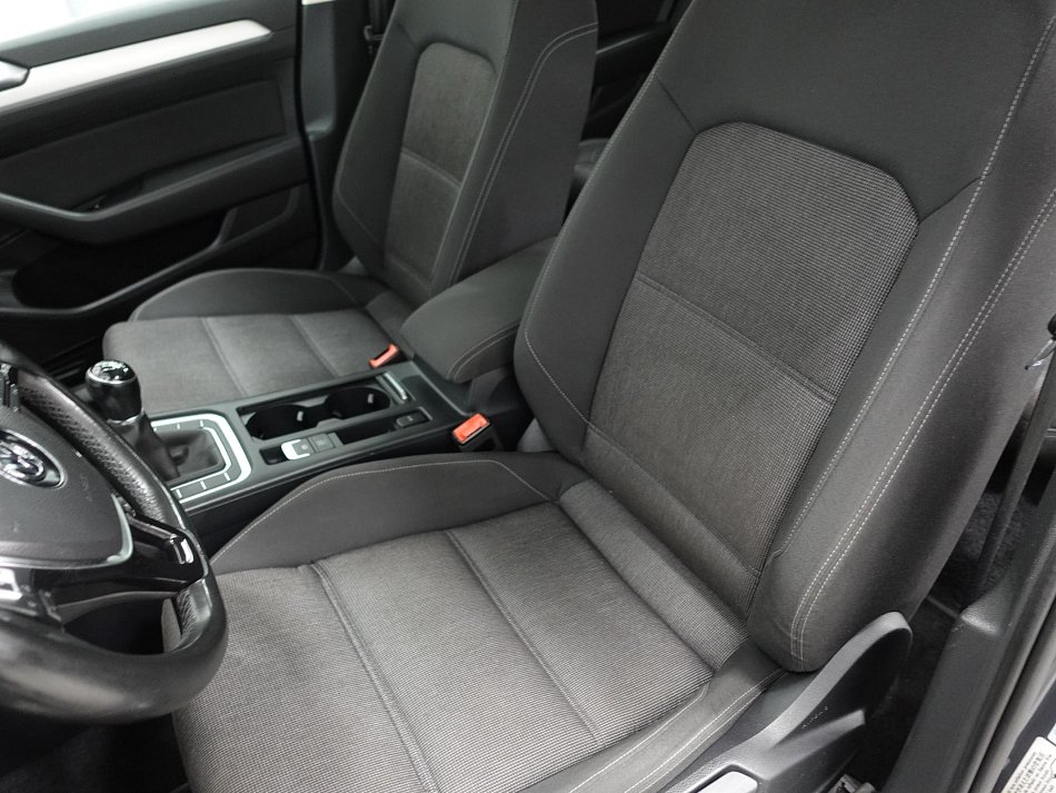 Volkswagen Passat 2.0 TDi Comfortline