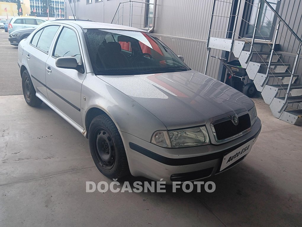 Škoda Octavia 1.6i 
