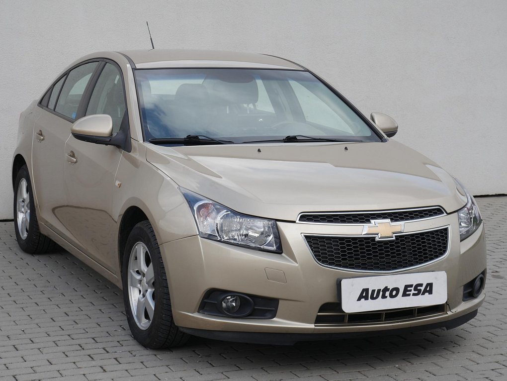 Chevrolet Cruze 1.6 i 