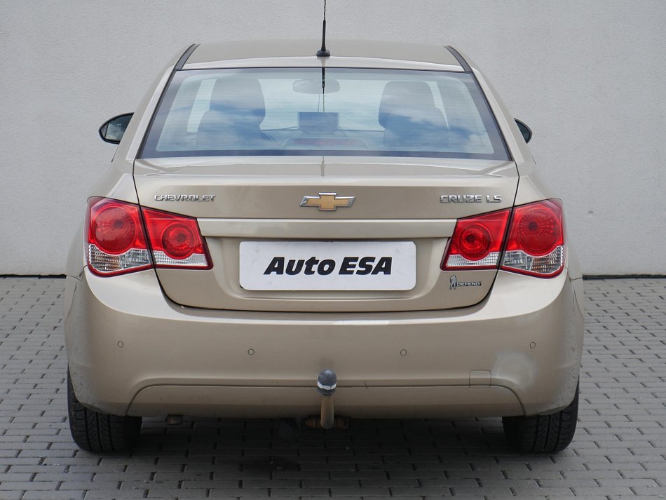 Chevrolet Cruze 1.6 i 