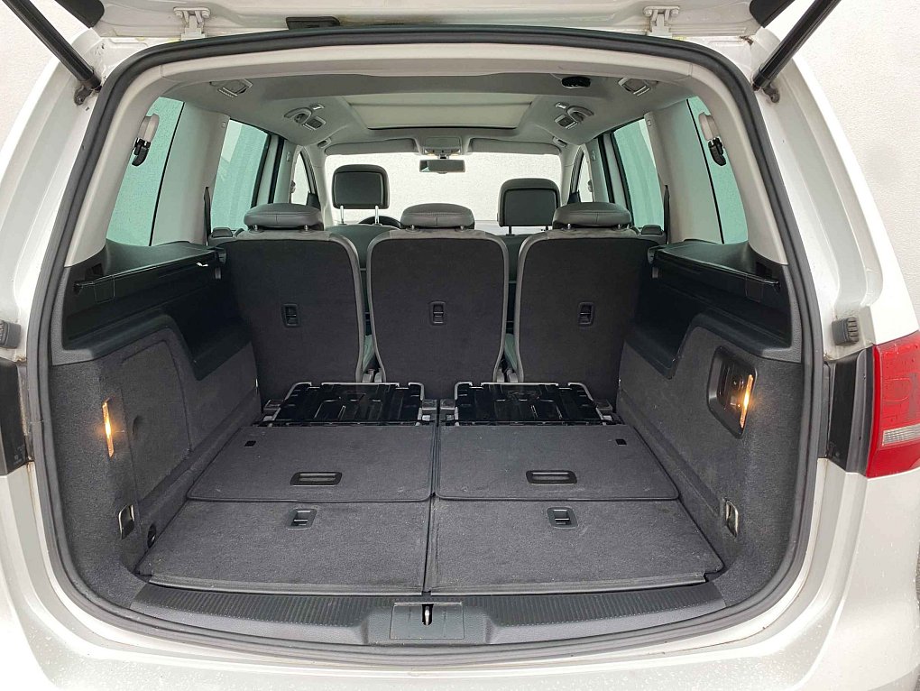 Volkswagen Sharan 2.0 TDi Highline